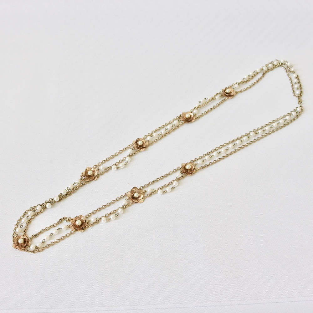 Rose and Pearl Necklace